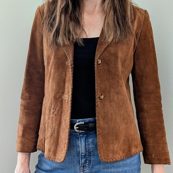 Wilsons Leather Jackets & Blazers - Vintage Wilson's Leather Suede Embroidered Floral Jacket In Camel Tan